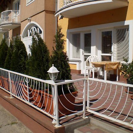 Tarr Apartmanok, Tímea Haus Keszthely Bagian luar foto